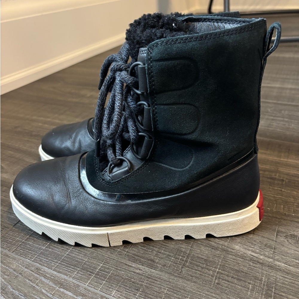 SOREL BOOTS